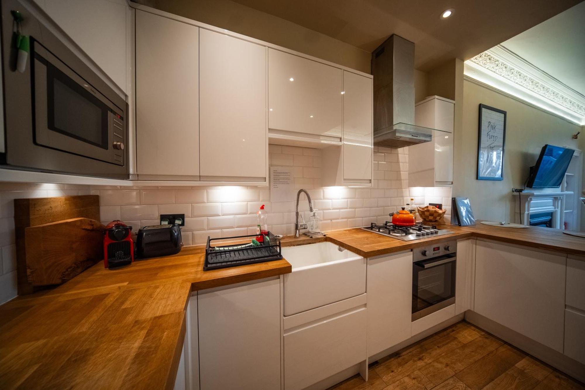 Spacious Flat, Close To The City Centre With Scenic Views Edimburgo Exterior foto